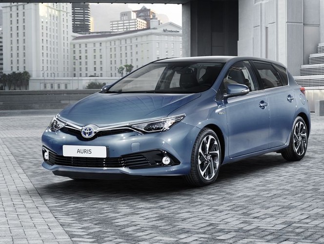 Toyota auris - 5. miejsce