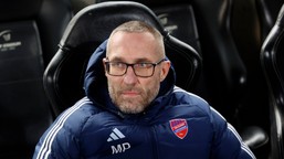 oficjalnie. marek papszun trenerem w legii warszawa. kontrakt podpisany do czerwca 2028