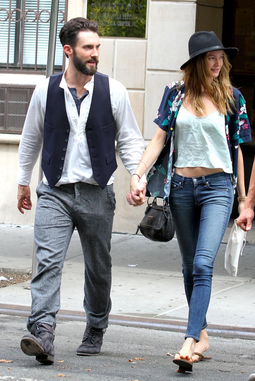 Adam Levine i Behati Prinsloo