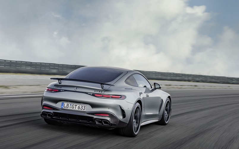 Nowy Mercedes-AMG GT Coupé