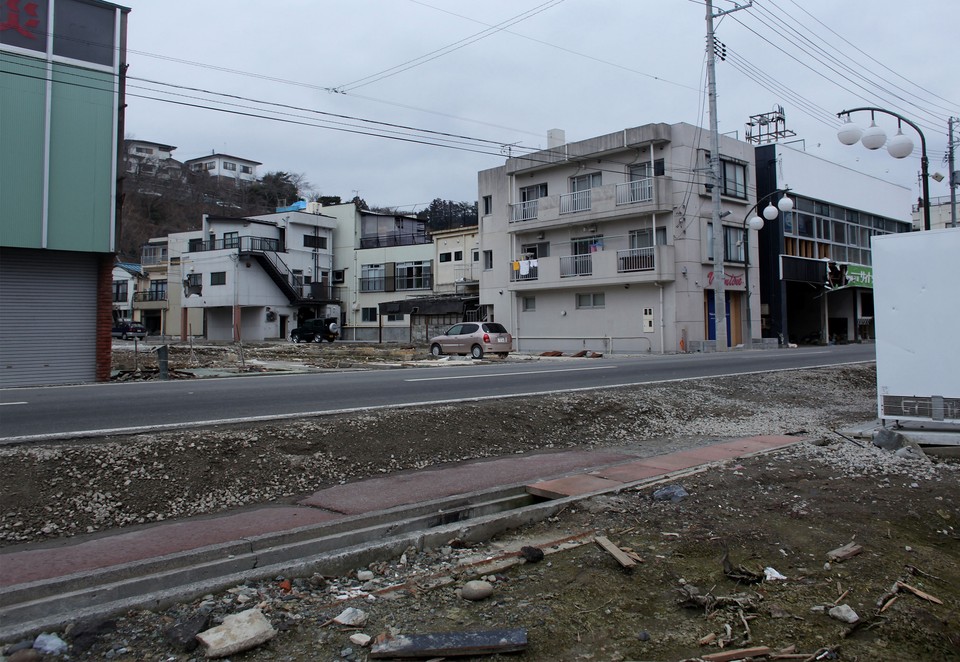 Trzy lata po tragicznym trzęsieniu ziemi i tsunami