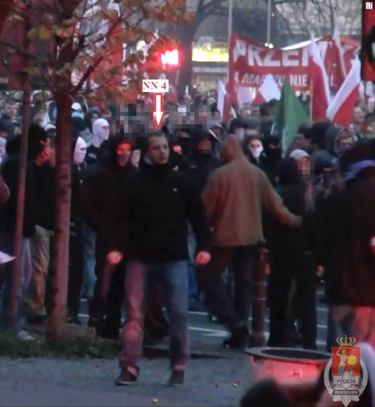 Policja publikuje zdjęcia chuliganów z 11 listopada. Fot. policja.waw.pl