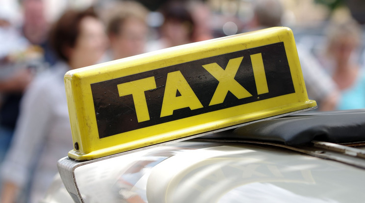 Budapesten a taxis személyszállítás alapdíja és a kilométerdíja is / Illusztráció: Pixabay