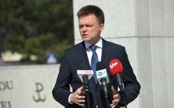 Hołownia o wyborach: Gdzie jest Duda? Czeka, aż 'tato' Kaczyński uchwali mu ustawę