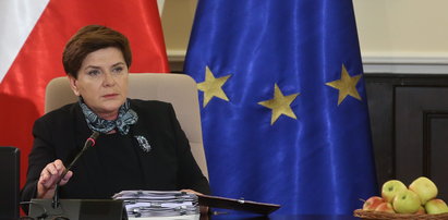 Zmęczona i zniechęcona premier Szydło