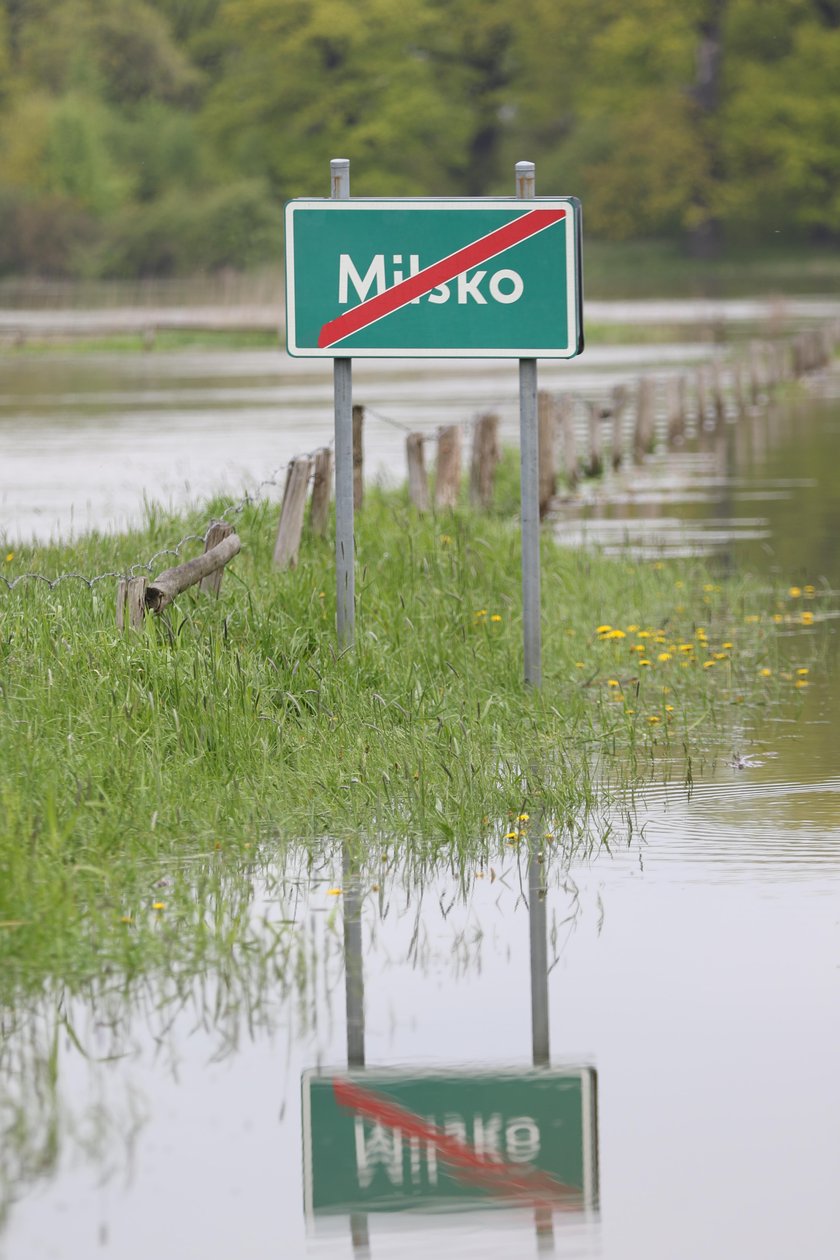 Wody w Odrze niebezpiecznie przybywa. IMG ostrzega