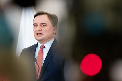 Suwerenna Polska szykuje PiS przykrą niespodziankę? Nieoficjalne ustalenia