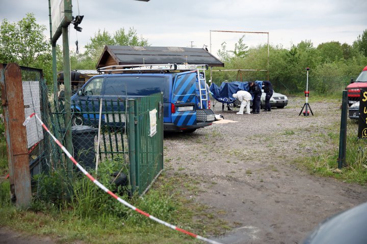 Makabryczna zbrodnia w jednym z komisów samochodowych przy ul. Lubelskiej w Olsztynie 