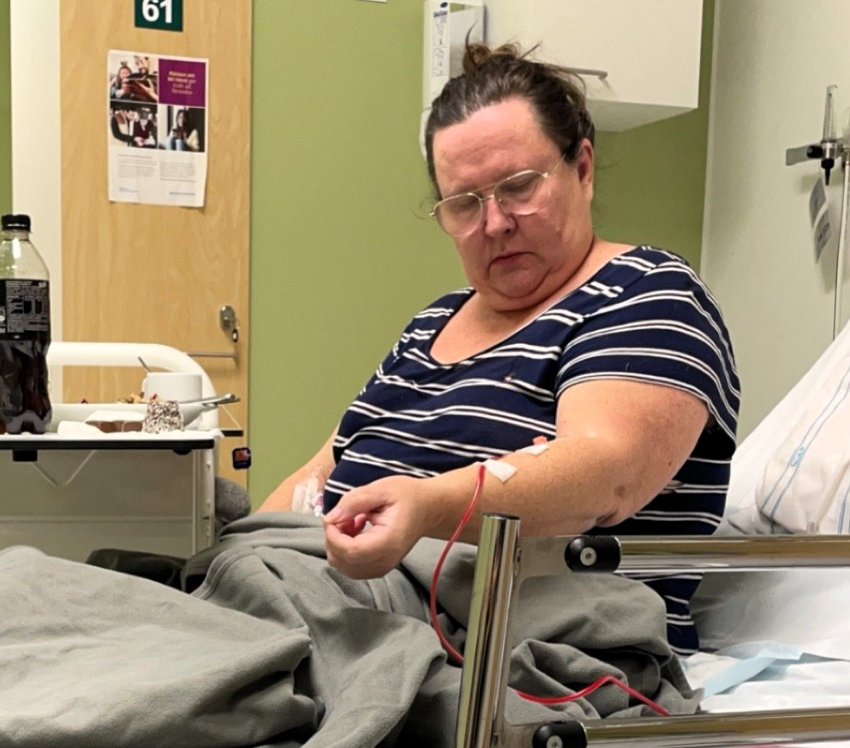 Minna sa domnieva, že ochorenie mohli spôsobiť antikoncepčné injekcie.