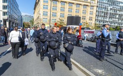 Strzelanina na dworcu koło Monachium. Sprawcą ataku Niemiec. 'Próbował uciekać, został postrzelony w siedzenie'