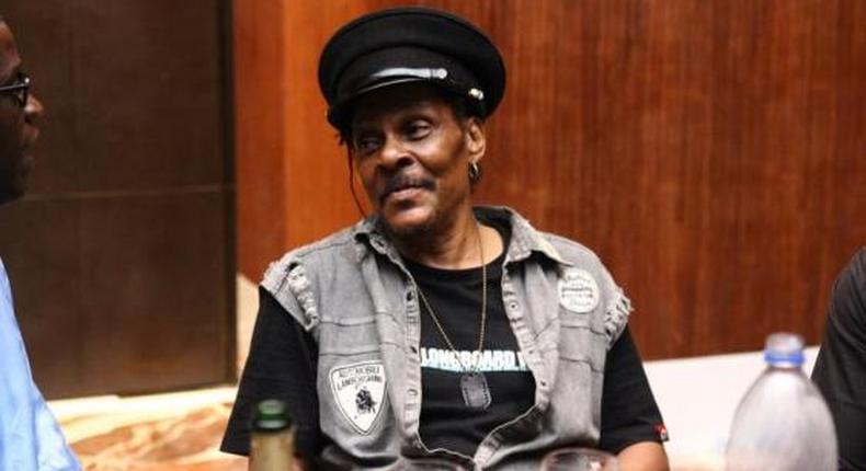 Majek Fashek at Tyme Out With Tee A