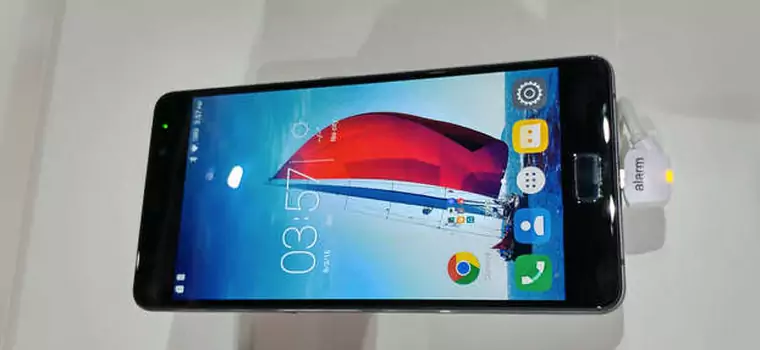 Lenovo P2 – telefon z pojemną baterią (IFA 2016)