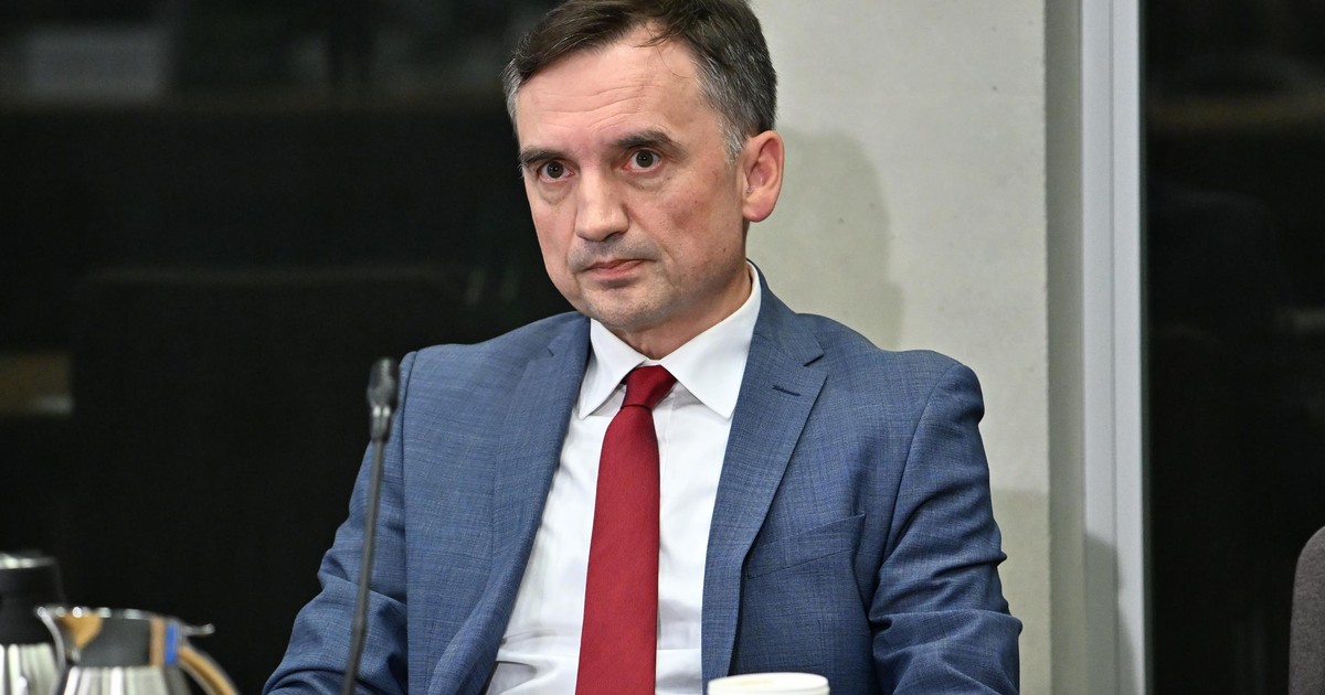 Brzydkie obrazki na komisji. Pokłócili się o stan zdrowia Ziobry. Aż wyłączyła mikrofon posłowi PiS