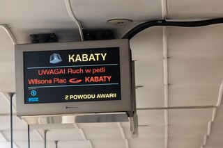Awaria zasilania w metrze M1 w Warszawie. Skrócona trasa Kabaty – Plac Wilsona