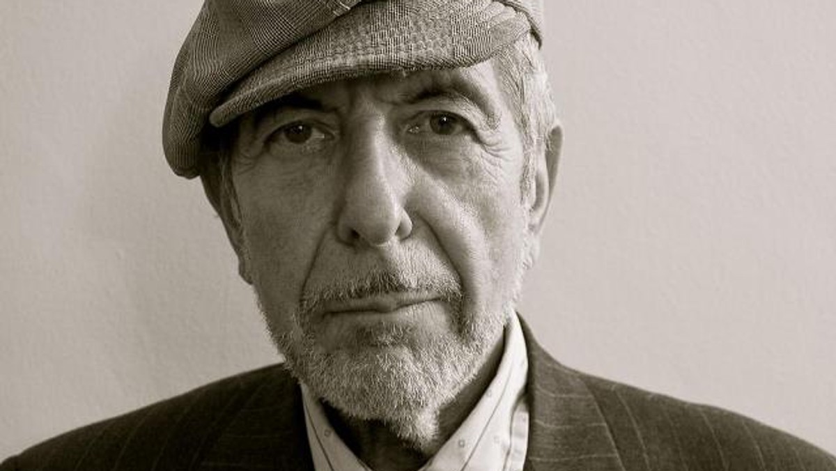 Na porywającym premierowym albumie studyjnym "Popular Problems" Leonard Cohen wciąga nas w splątane uliczki snów i nadaje nowy ton nadziei i rozpaczy, radości i żałobie. Cohen jest tu ponownie kochankiem w stanie nieustannego zadziwienia, śpiewającym o ludzkiej kondycji w chwilach, gdy "dusza otwiera się w komnatach tęsknoty". W jego legendarnie już niskim głosie jak nigdy dotąd słychać świadomość i zaangażowanie. Wyrazistość i siła dziewięciu hipnotyzujących piosenek sprawią, że będziemy je śpiewać bez końca.