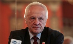 Niesiołowski: To nie Arabia Saudyjska, powinienem tłumaczyć się żonie, nie CBA