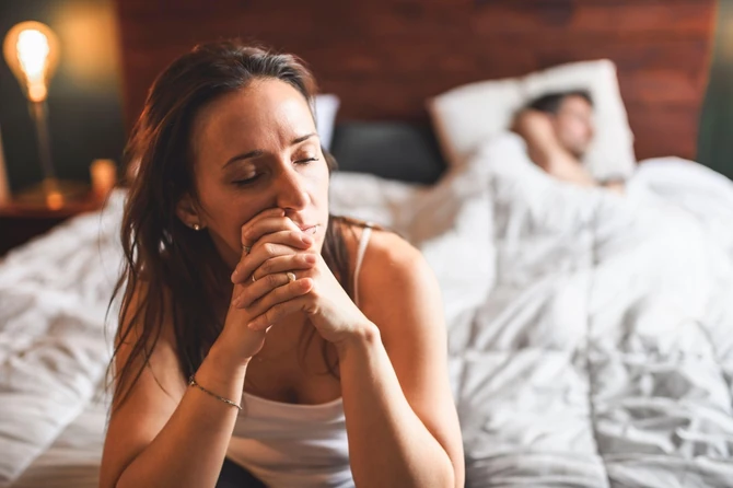 Melanholija, tuga i plač posle intinnih donosa  ILUSTRACIJA