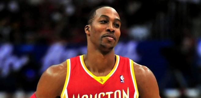 <b>8. Dwight Howard</b> 
<br>
<br>
Całkowite zarobki: 26,5 mln dol. 
<br>
<br>
Pensja: 20,5 mln dol. / Kontrakty reklamowe: 6 mln dol.
