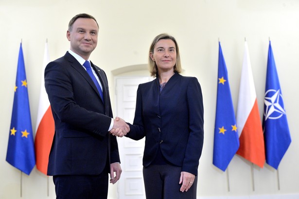 Wysoki przedstawiciel Unii do spraw zagranicznych i polityki bezpieczeństwa Federica Mogherini oraz prezydent Andrzej Duda