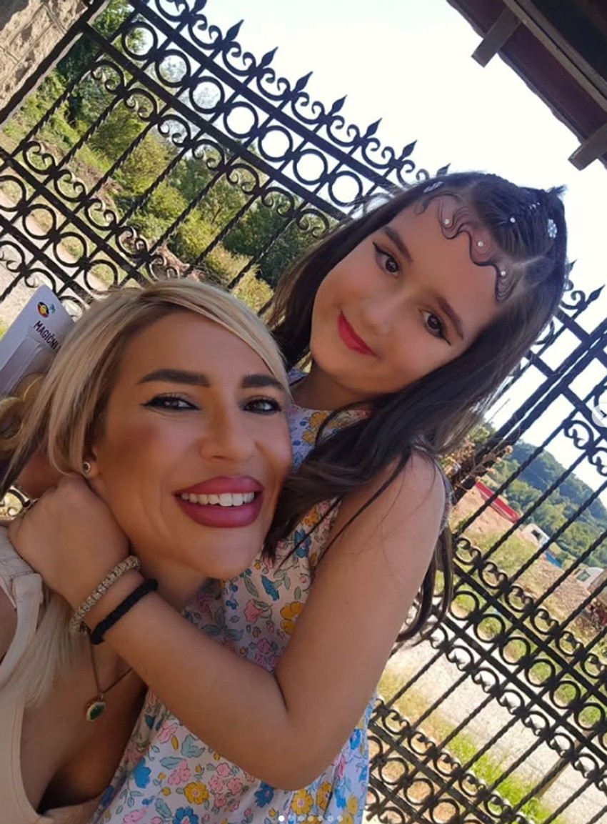 Jovana sa ćerkom Leom