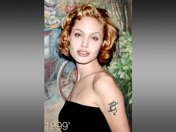 30782_angelina-jolie-tetko-vall-g-d0001E7FC923f1f2eac06