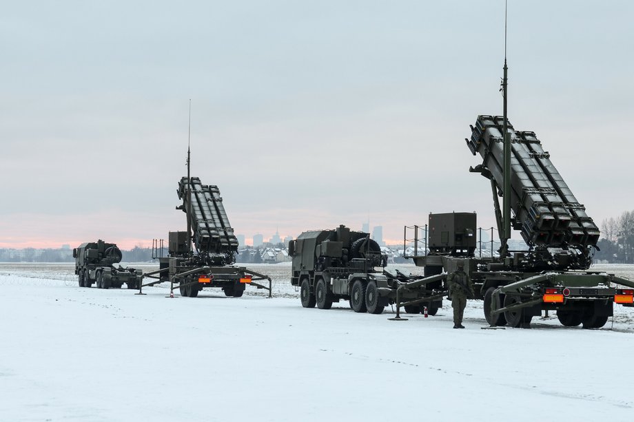 Polskie wyrzutnie Patriot na warszawskim Bemowie