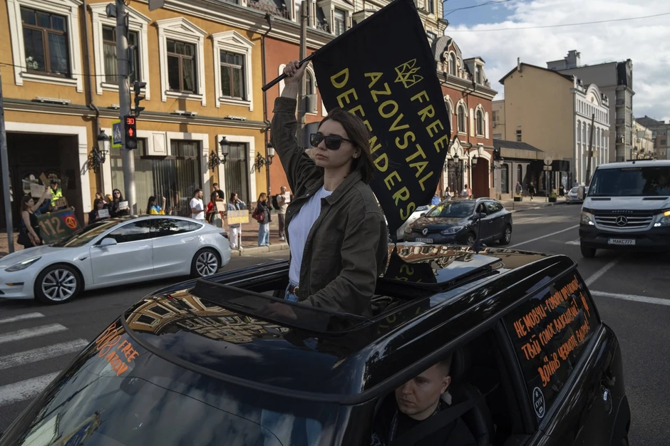 Protest u Kijevu za oslobađanje preostalih ratnih zarobljenika iz Marijupolja 29. juna