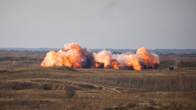 Alarmujące doniesienia ekspertów. Władimir Putin uruchomił seryjną produkcję bomb