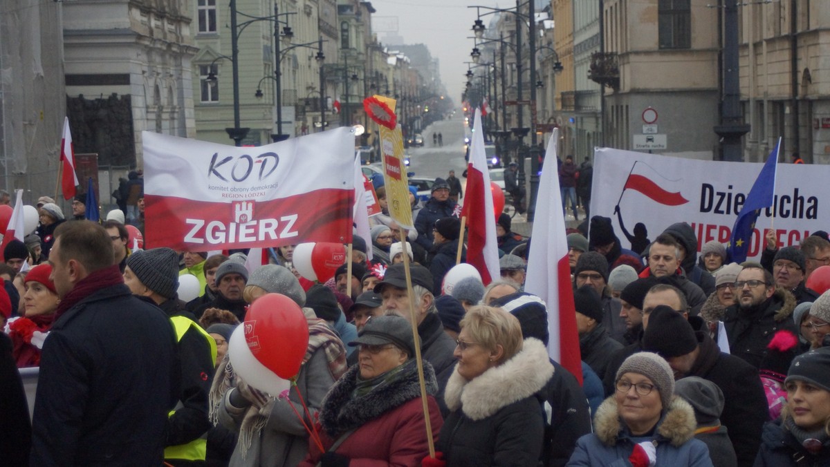 Mirosław Michalski, dotychczasowy koordynator działań Komitetu w regionie został dziś wybrany nowym szefem KOD w Łódzkiem. Rywalkę, Katarzynę Knapik pokonał wyraźną większością głosów.