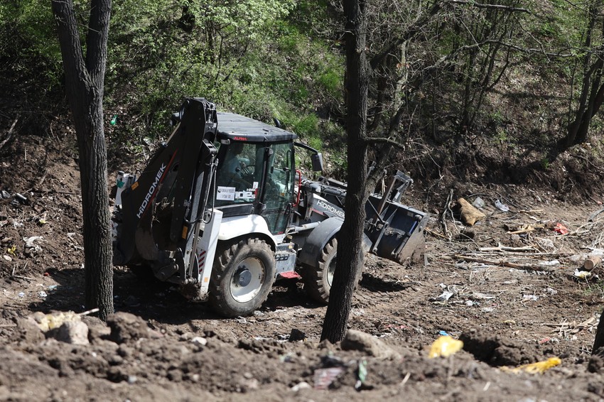 Sumnja se da je telo devojčice bačeno na deponiju