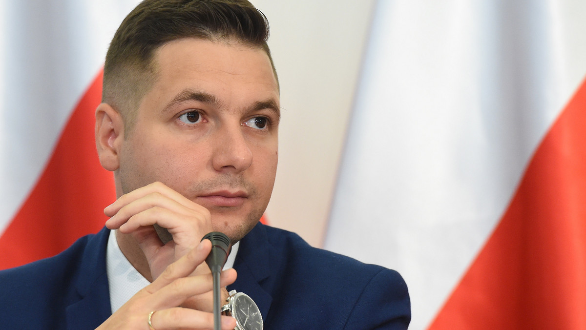 Politycy PiS będą wnioskować do komisji weryfikacyjnej ws. reprywatyzacji, aby ta złożyła zawiadomienie do prokuratury o możliwości popełnienia przestępstwa przez prezydent Warszawy Hannę Gronkiewicz-Waltz – poinformował członek komisji Jan Mosiński (PiS).