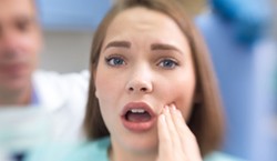 COVID-19 zjada zęby Polaków? Dentyści alarmują