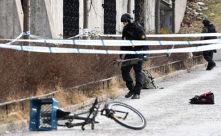 Szwecja: Zmarł mężczyzna ranny w wybuchu koło metra w Sztokholmie