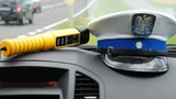 Pijany i naćpany kierowca prowadził autobus. Pasażer wezwał policję