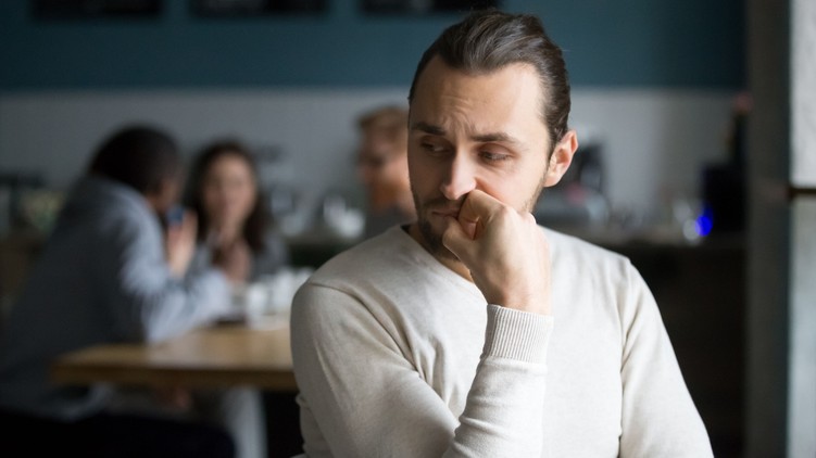 introvertált típus szorong társaság