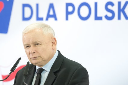 PiS zapowiada 14. emeryturę i ogromną podwyżkę płacy minimalnej. "Budujemy polską wersję państwa dobrobytu"