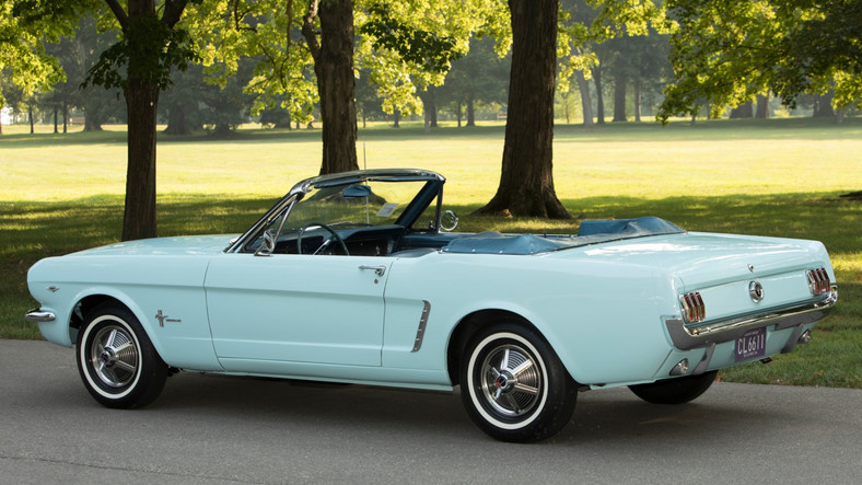 Ford Mustang (pierwsza generacja; rok modelowy 1964 i 1/2)