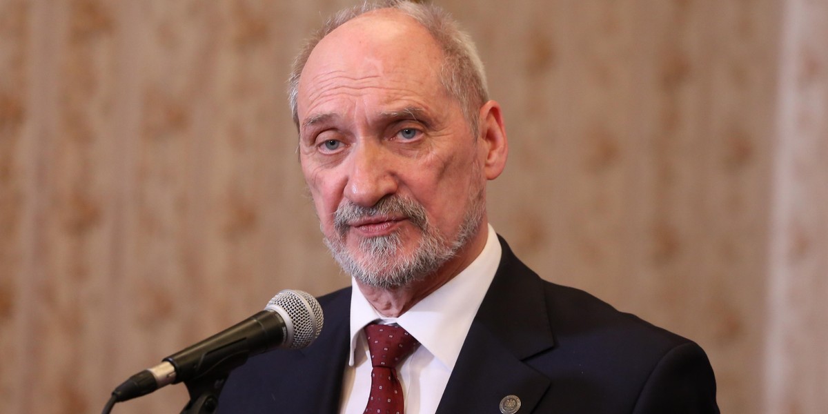 Macierewicz też będzie się tłumaczył przed partyjną komisją