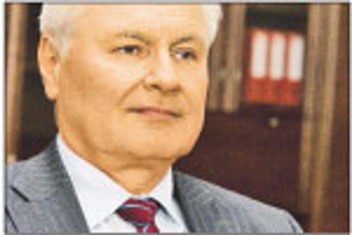 prof. Andrzej Kraszewski, minister środowiska