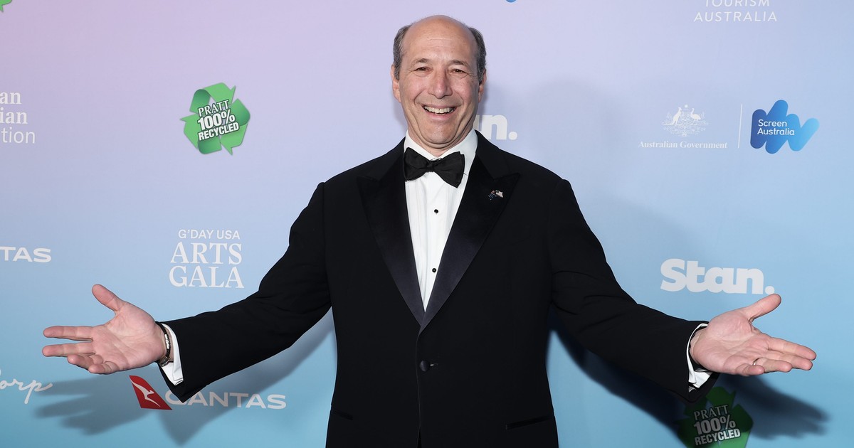 Anthropic's top lawyer says AI will kill the legal profession's dreaded ...