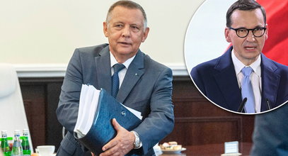 Wydało się! Tyle w ostatnim roku rządów PiS poszło na nagrody dla urzędników