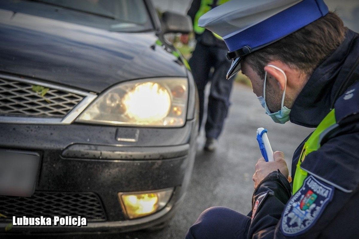 Mandat 3000 zł i policjant zatrzyma dowód rejestracyjny. Masz taki samochód?