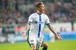 Były piłkarz Lecha Poznań znów przed sądem. Wśród zarzutów jest kradzież perfum