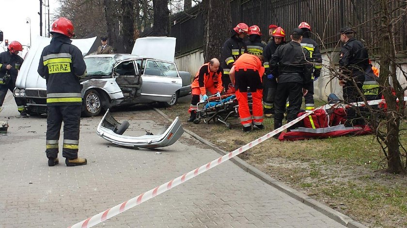 Dj Adamus miał wypadek na jeden z warszawskich ulic