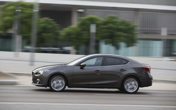 Mazda 3 w wersji sedan