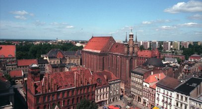 Mieszkańcy Torunia uruchomili patrole społeczne. Chcą zapobiec kolejnym incydentom po pożarach na Wrzosowisku