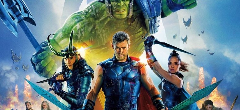 Kosmiczne disco, heavymetalowe fantasy. "Thor: Ragnarok" jest jak ekranizacja flippera z salonu gier z lat 80. [RECENZJA]