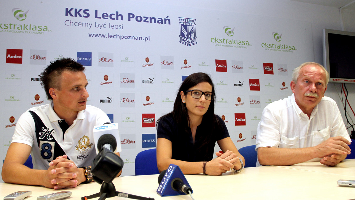 Dyrektor sportowy Lecha Poznań zdecydowanie zaprzeczył pogłoskom, by do Kolejorza miał trafić 44 - krotny reprezentant Peru, Andreas Mendoza. - To historia wyssana z palca - twierdzi Marek Pogorzelczyk, który stara się za to o Joela Tshibambę.