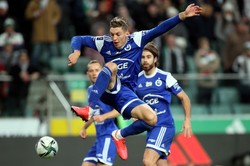 Kamieni kupa... Upokorzona Legia już prawie na dnie tabeli [WIDEO]