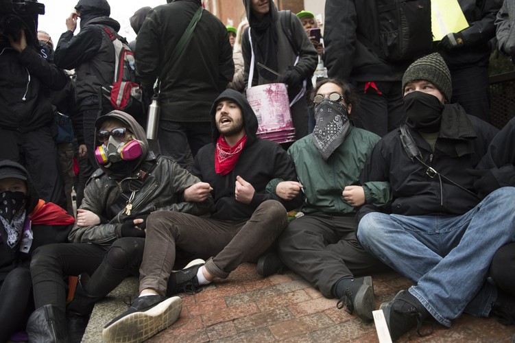 DONALD TRUMP NOWYM PREZYDENTEM USA. Zaprzysiężenie 45. prezydenta Stanów Zjednoczonych